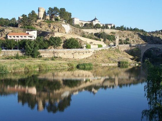 Castillo de San Servando